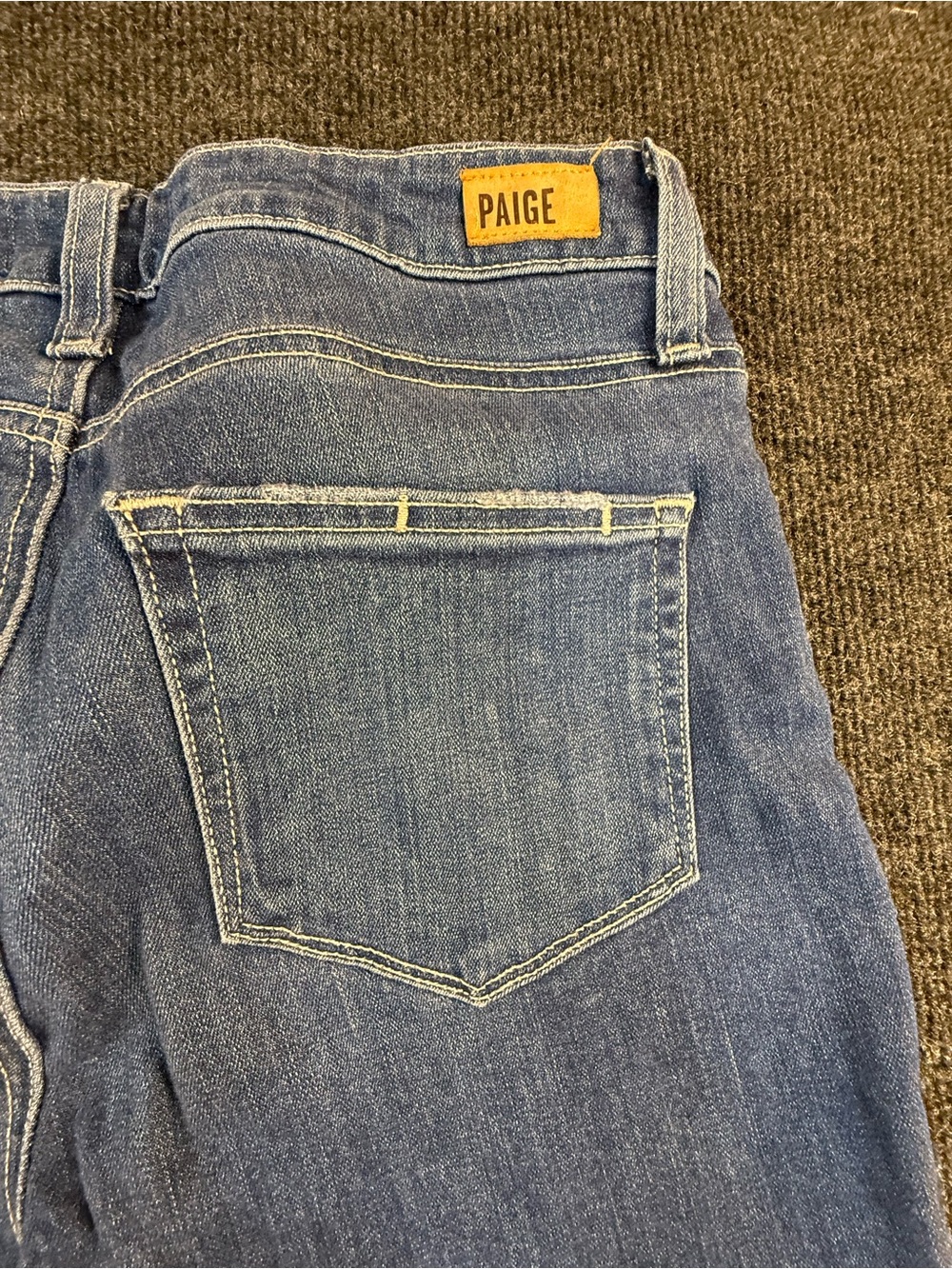 Paige Denim cropped jeans size 28